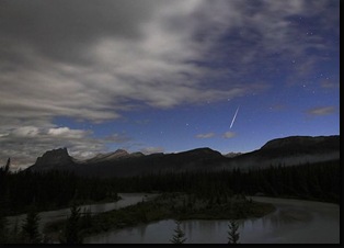 perseids-meteor-shower-lyrids_19119_600x450