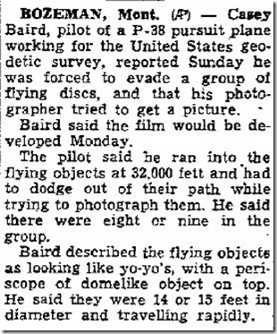 P-38 Pilot Takes Evasive Action To Avoid Flying Discs - Walla Union-Bulletin 7-7-1947