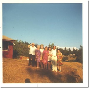 Edit-Nicolaisen-photo-of-the-Understanding-Family-July-4th-Oregon-1970