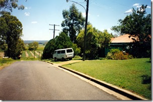 Gatton yowie site 3. (11.59 am Sat 21 Feb 1998)