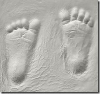 footprint_plaster-300x283