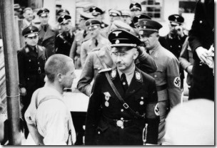 Bundesarchiv_Bild_152-11-12_Dachau_Konzentrationslager_Besuch_Himmlers