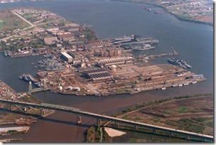 Philadelphia_Naval_Shipyard2-570x379
