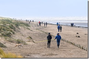 0_Kitesurfing-at-Ainsdale-Beach-in-the-high-windsPic-Andrew-Teebay