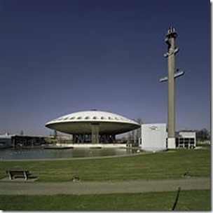 Evoluon4