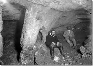 Valter-Juvelius-Parker-jerusalem-tunnel-1909-1911-credit-unknown-public-domain-696x493