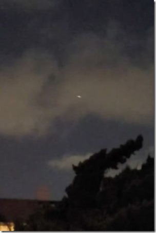 0_PAY-I-dont-think-were-alone-Mysterious-twin-UFOs-filmed-over-San-Diego