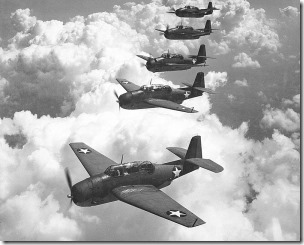 800px-Grumman_TBF-1_Avengers_of_VGS-29_in_flight_over_Norfolk,_Virginia_(USA),_on_1_September_1942_(80-G-427475)