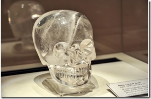 Fake-Alien-Artifacts-Crystal-Skulls