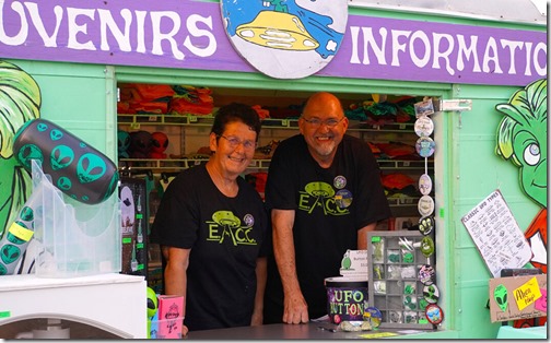 001THU-DSC02225W-1068x662