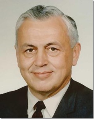 1952eLundahl-236x300