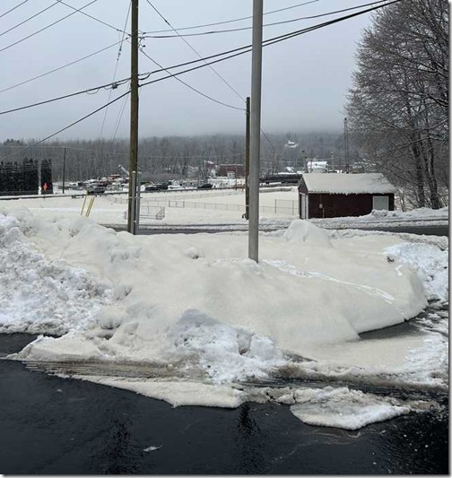 brown-snow-1-675899319fa51