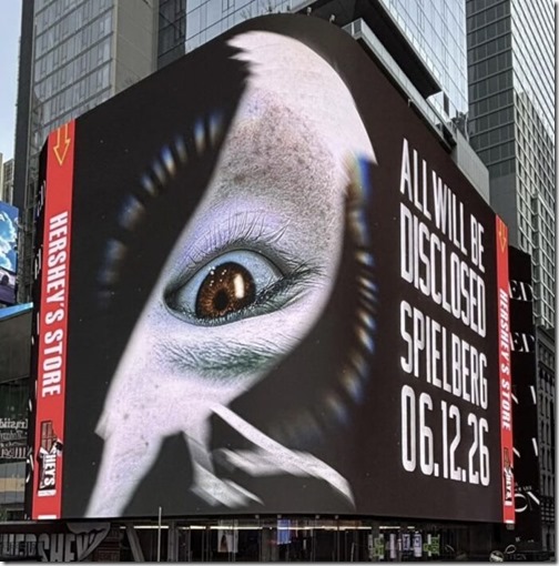 Spielberg-Pelicula-696x704