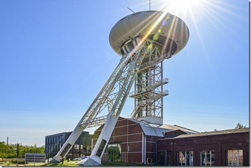 Colani-Ufo-57-f184ca1d-6e4e3d30@800w